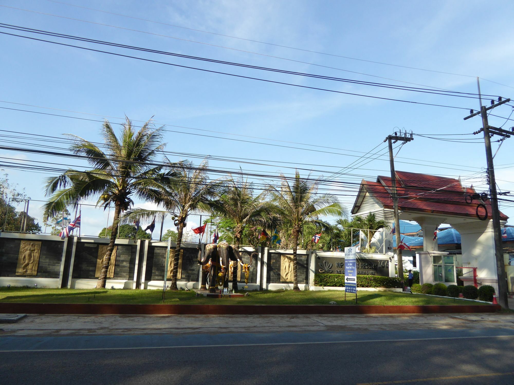Tropicana Beach Villa At Vip Resort Бан Пе Екстериор снимка