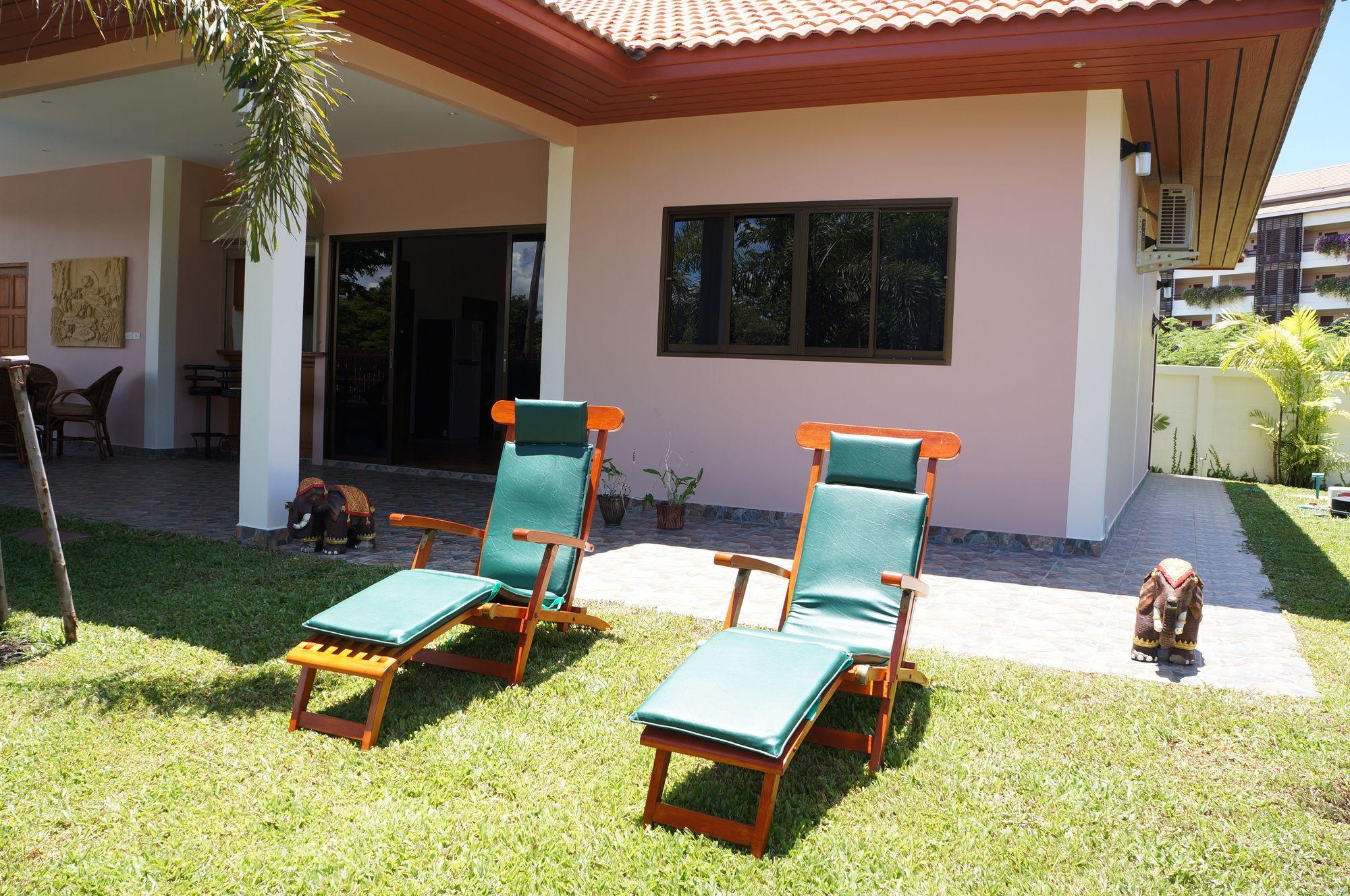 Tropicana Beach Villa At Vip Resort Бан Пе Екстериор снимка
