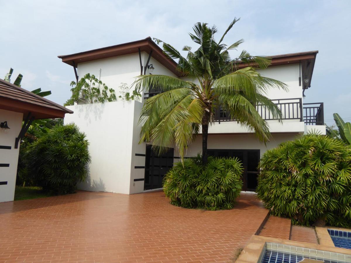 Tropicana Beach Villa At Vip Resort Бан Пе Екстериор снимка